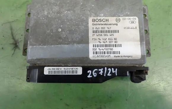 Peugeot 607 Engine control unit/module ECU