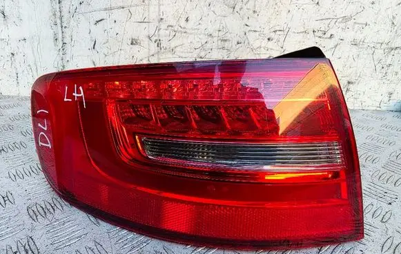Rear/tail lights