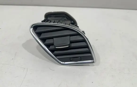 Audi A4 S4 B8 8K Dashboard side air vent grill/cover trim 8T1820902C