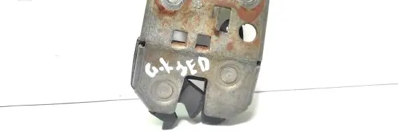 BMW 3 E46 Seat back rest lock catch 8209035