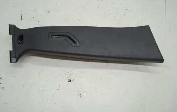 Volvo V50 (B) pillar trim (top) 9486846