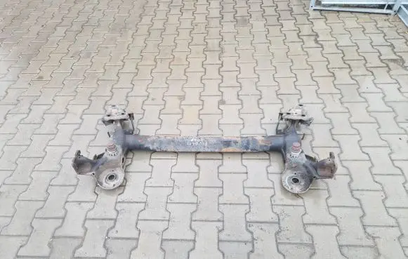 Peugeot 2008 I Rear subframe P11480110710