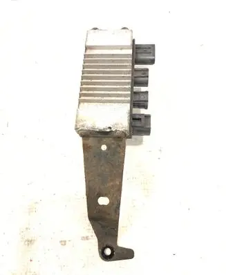 Toyota RAV 4 (XA40) Glow plug pre-heat relay 2855130010 1327000019 09020566