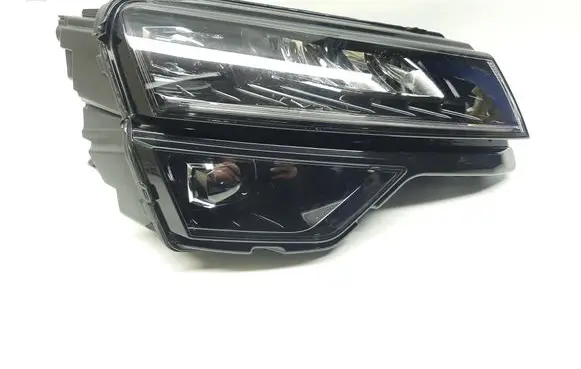 Skoda Karoq Headlight/headlamp 57B941016F