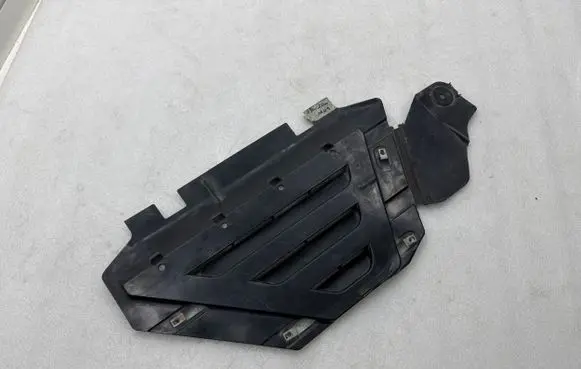 Engine splash shield/under tray
