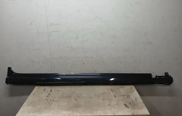 BMW iX3 G08 Foot area side trim 5177 9850870