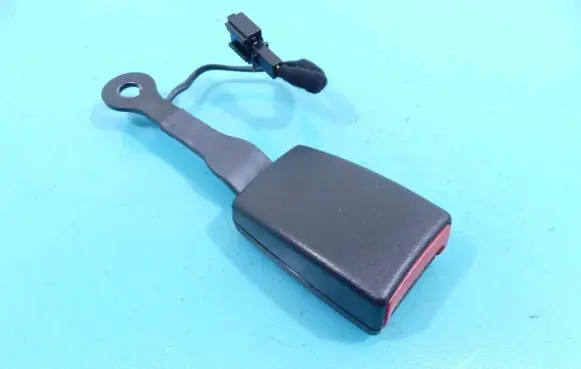 Seat Alhambra (Mk2) Middle seatbelt (rear) 7N0858491A IMPRK1269091