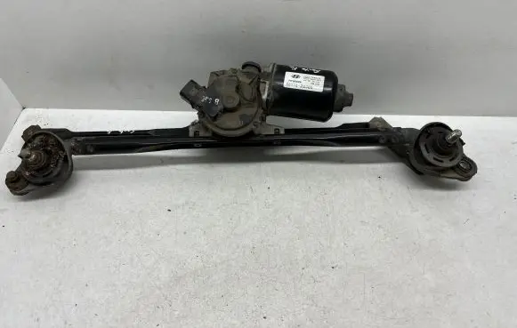 Hyundai Santa Fe Front wiper linkage and motor 981102B000 035418070