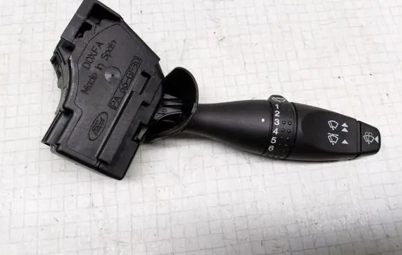Ford Mondeo Mk III Wiper control stalk 1S7T17A553BC