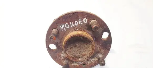 Ford Mondeo MK II Rear wheel hub
