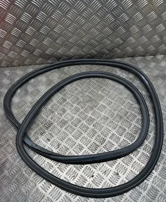 Audi Q5 SQ5 Front door rubber seal 8R0831721D