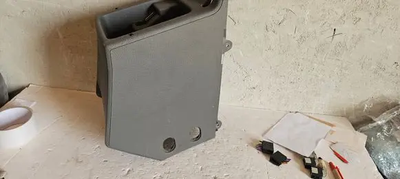 Seat Alhambra (Mk2) Glove box central console 7N0863323B 7N0863319B 7N0863345A