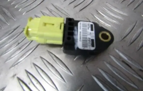 KIA Ceed Airbag deployment crash/impact sensor 959203K000 95920-3K000