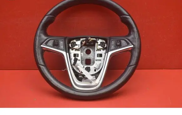 Opel Mokka Steering wheel 13473065