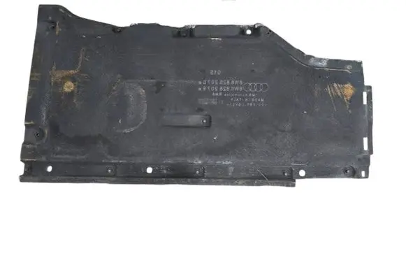 Audi A5 Side bottom protection 8W6825207D 8W6825207E