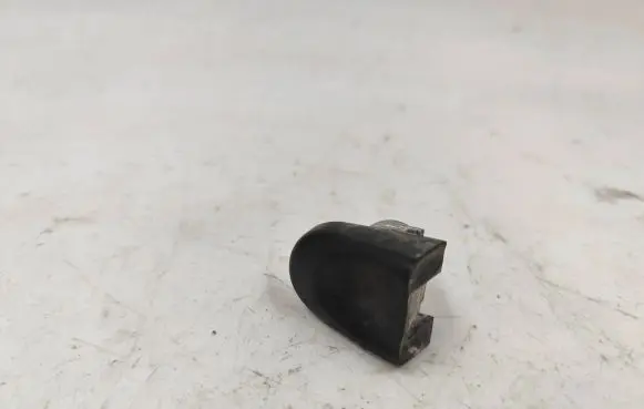 Volkswagen Touran I Front door handle cover 