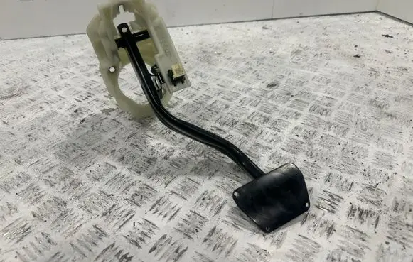 BMW 3 F30 F35 F31 Brake pedal 175445
