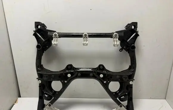 BMW 3 GT F34 Front subframe 6872118 6866983