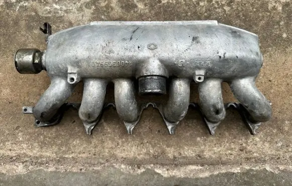 Nissan Patrol 260 Intake manifold 14001-G9900