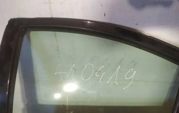Volvo S60 Rear door window glass AS2