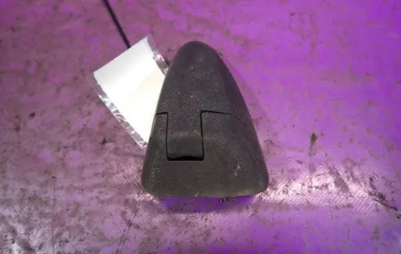Citroen C1 Tailgate/trunk/boot hinge 