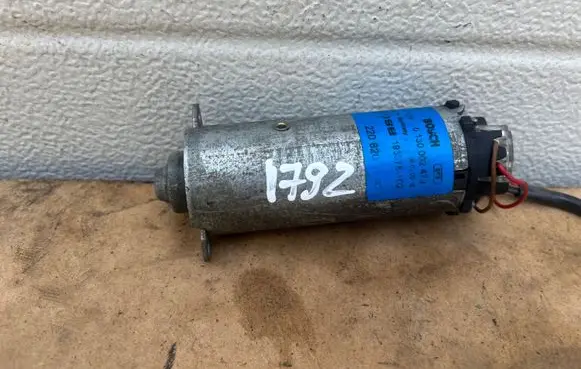 Mercedes-Benz S W220 Seat adjustment motor 2208201542