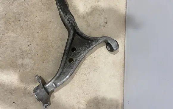 Mercedes-Benz GLE (W166 - C292) Front lower control arm/wishbone 16603
