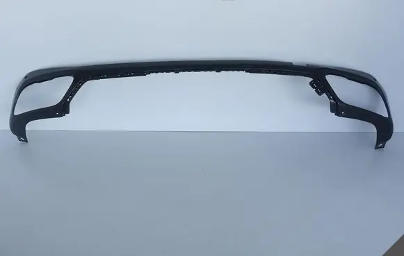 BMW 1 F40 Rear bumper lower part trim 8069258