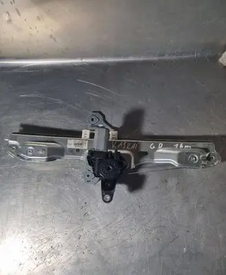 Nissan Qashqai Rear door window regulator with motor 827004EA0A