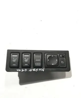 Nissan Murano Z50 Wing mirror switch