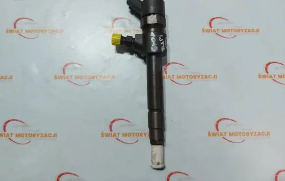 Opel Vectra C Fuel injector 0445110276