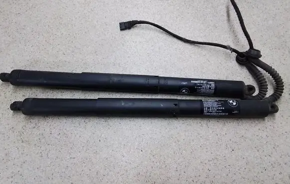 BMW X5 F15 Tailgate/trunk strut/damper 4823282 4823279