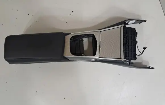 BMW 3 G20 G21 Center console 6996833 6996849
