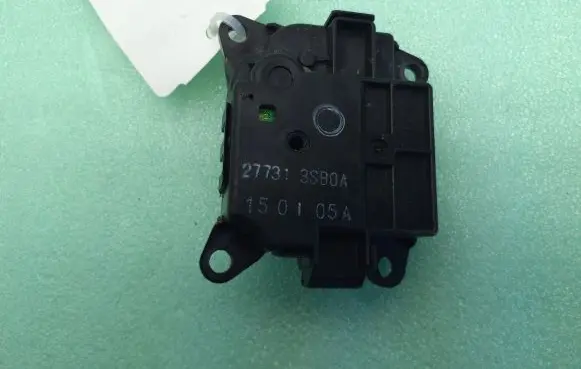 Nissan Pulsar Air flap motor/actuator 277313SB0A