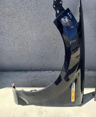 Ford Mondeo MK IV Fender