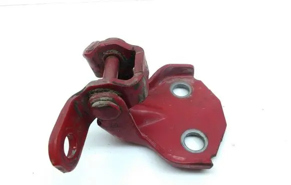 Subaru Impreza I Rear door lower hinge
