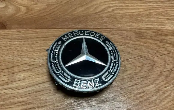 Mercedes-Benz E W212 Original wheel cap A1714000025 ZGS003