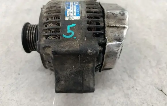 Land Rover Freelander Generator/alternator YLE102370DENSO
