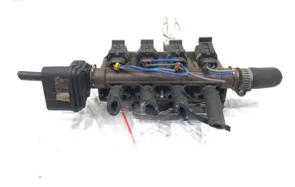 Skoda Octavia Mk1 (1U) LP gas injector 67R-017064