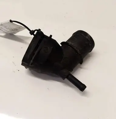 Volkswagen PASSAT B6 Engine coolant pipe/hose 3C0122291