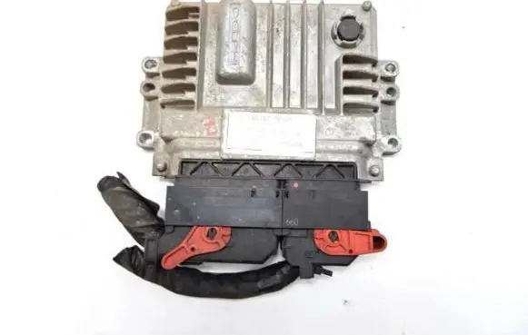 KIA Ceed Engine control unit/module 391302A720
