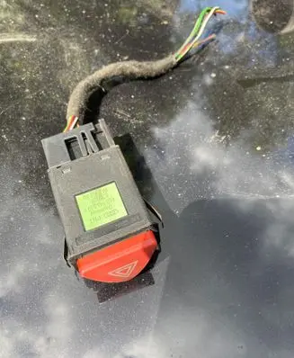 Audi A3 S3 8L Hazard light switch 8L0941509F