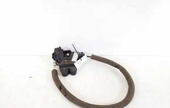 Mercedes-Benz C W204 Loading door lock A2047500185