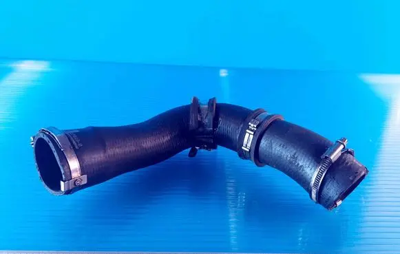 Ford Fiesta Air intake hose/pipe 96772376800