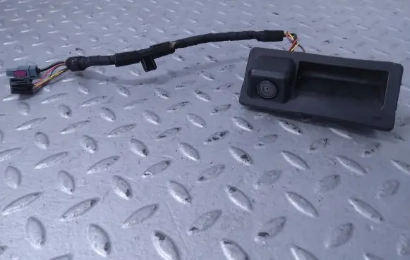 Volkswagen PASSAT B8 USA Reversing camera 561827566D 561827566C