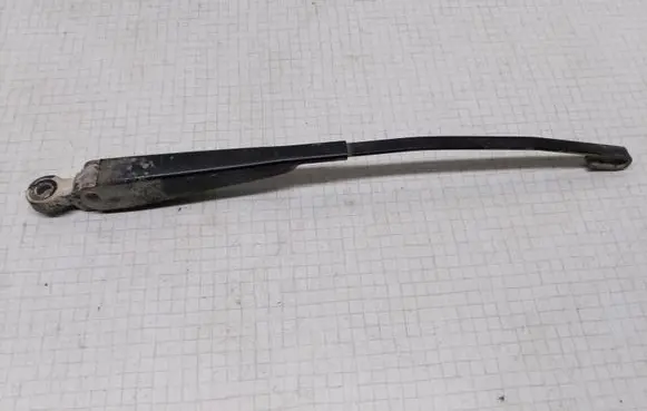 Seat Alhambra (Mk1) Rear wiper blade arm 7M0955706