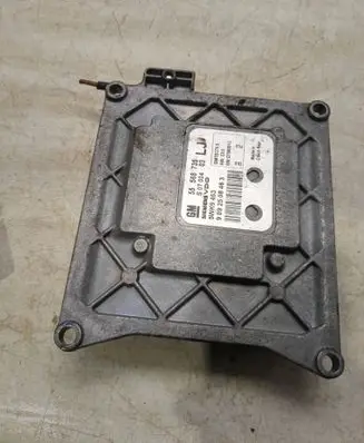 Opel Zafira B Engine control unit/module 55568735 5WK9463 9092508463