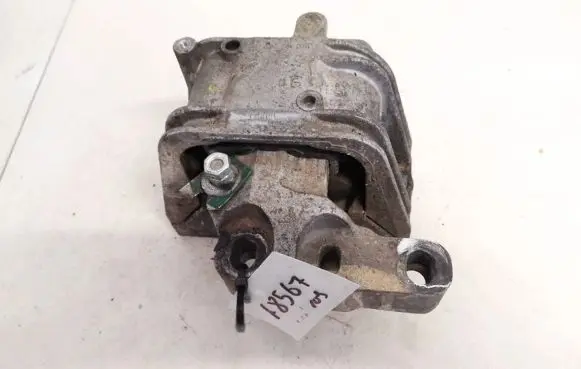 Skoda Octavia Mk2 (1Z) Engine mount bracket 1k0199262ba