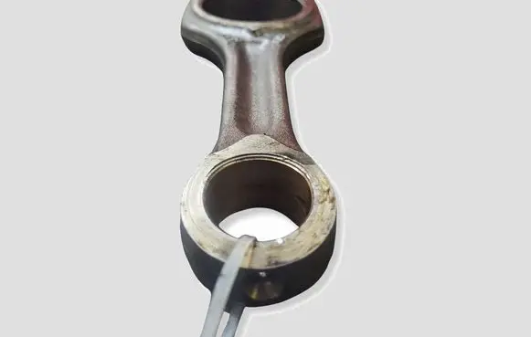 Volvo V40 Connecting rod/conrod
