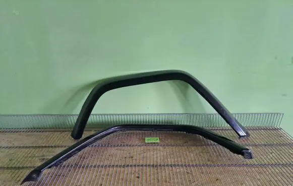 Mercedes-Benz G W461 W463 1st Gen Rear arch trim A4638801521 A4638801421 4638801521